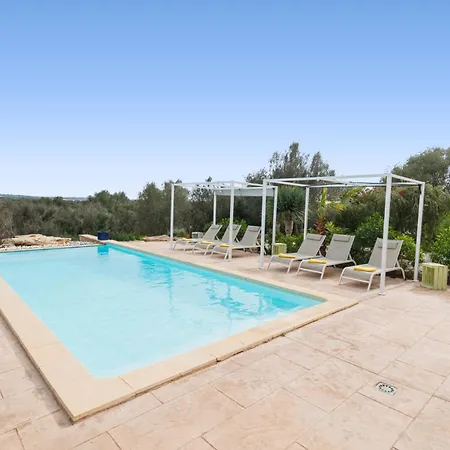 Xesquet Comuna - * Ses Salines (Mallorca)